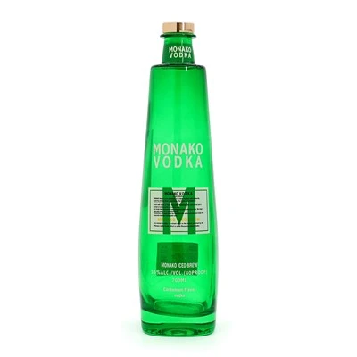 Grønn konisk vodka glassflaske